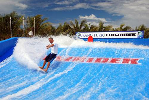 Flowrider surfing
